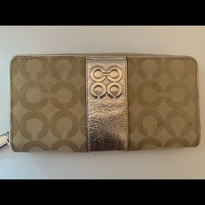 Coach Zip Wallet Madison OpArt